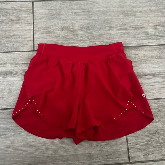 Lululemon Fast & Free Reflective Red High Rise Short Size 4 - Picture 1 of 6